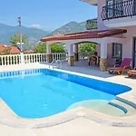Villa Ahad *