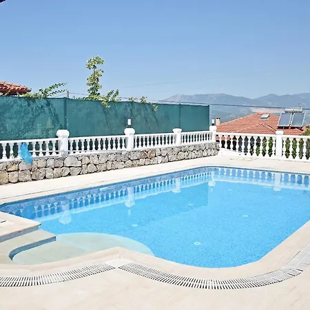 Ahad Villa